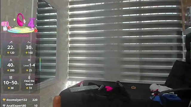 charlotte  G online show from 03-05-25, 03:51