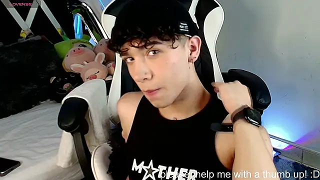 Niico Cruz online show from 12-14-24, 07:07