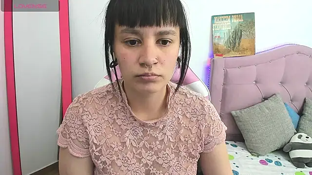 Snapshot of Katalina_novoa chatting on 03-23-25, 12:58 Katalina novoa online show from 03-23-25, 12:58