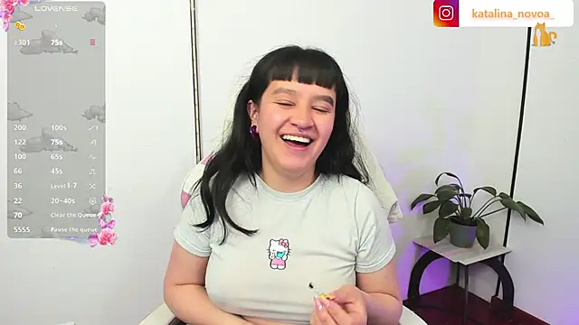 Katalina novoa online show from 07-22-26, 02:25
