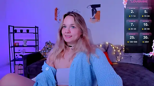 Snapshot of SherillBrill chatting on 01-25-25, 01:41 SherillBrill online show from 01-25-25, 01:41