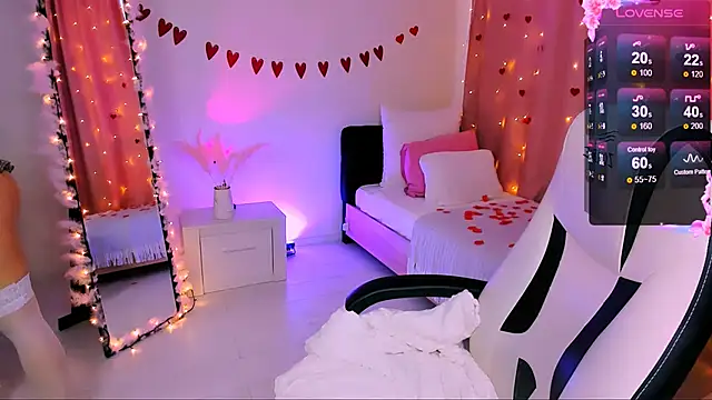 Snapshot of SherillBrill chatting on 02-12-25, 03:05 SherillBrill online show from 02-12-25, 03:05