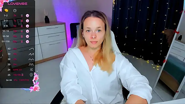 Snapshot of SherillBrill chatting on 03-12-25, 02:34 SherillBrill online show from 03-12-25, 02:34