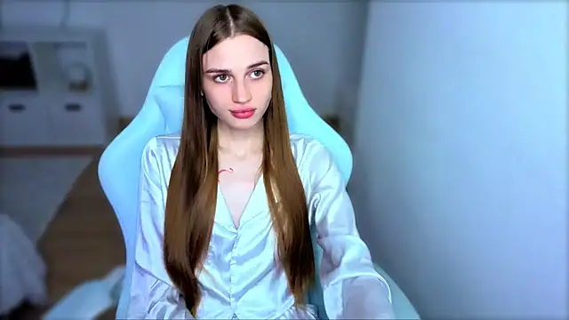 StellaLawless online show from 09-15-25, 08:53