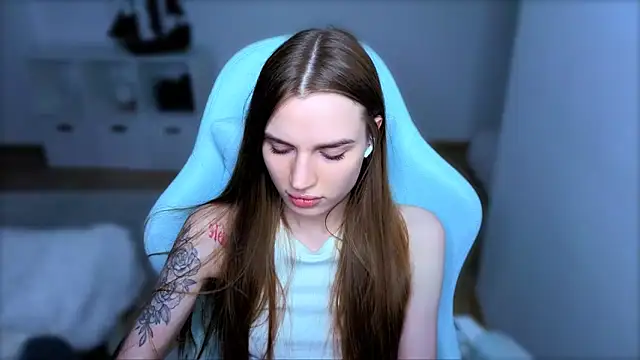 StellaLawless online show from 10-06-25, 08:39