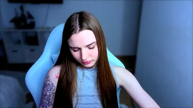 StellaLawless online show from 12-04-25, 12:09