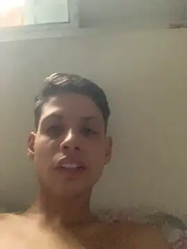 Snapshot of matheuszk_007 chatting on 01-16-26, 08:35 matheuszk 007 online show from 01-16-26, 08:35