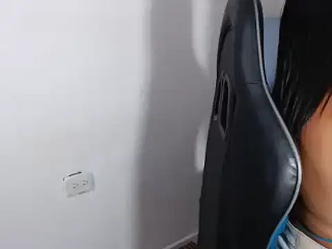 Snapshot of AmandaMarii chatting on 10-01-25, 08:04 AmandaMarii online show from 10-01-25, 08:04