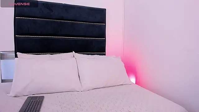 MarilynSmIith online show from 01-15-25, 11:21