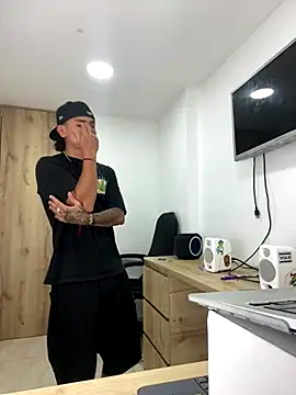 bob petterson online show from 10-07-25, 04:09