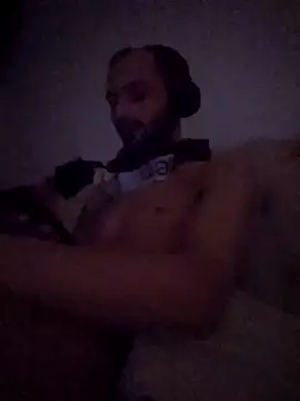 Snapshot of denisxlRo chatting on 02-22-25, 08:20 denisxlRo online show from 02-22-25, 08:20