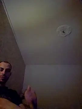 Snapshot of denisxlRo chatting on 03-09-25, 05:49 denisxlRo online show from 03-09-25, 05:49