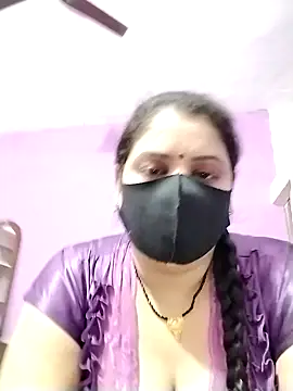 Snapshot of Ruksar-Pathan chatting on 01-12-25, 07:21 Ruksar-Pathan online show from 01-12-25, 07:21