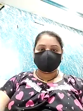 Snapshot of Ruksar-Pathan chatting on 01-18-25, 11:54 Ruksar-Pathan online show from 01-18-25, 11:54