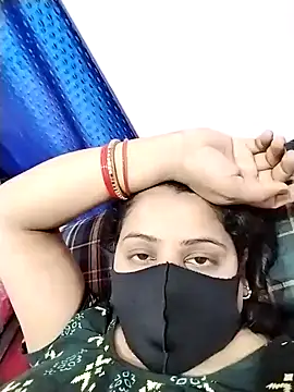 Snapshot of Ruksar-Pathan chatting on 01-25-25, 09:36 Ruksar-Pathan online show from 01-25-25, 09:36