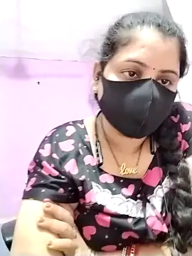 Snapshot of Ruksar-Pathan chatting on 01-25-25, 07:39 Ruksar-Pathan online show from 01-25-25, 07:39