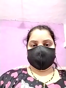 Snapshot of Ruksar-Pathan chatting on 03-08-25, 09:29 Ruksar-Pathan online show from 03-08-25, 09:29