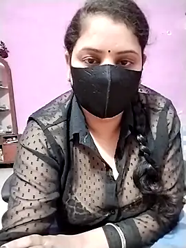 Snapshot of Ruksar-Pathan chatting on 04-29-26, 07:20 Ruksar-Pathan online show from 04-29-26, 07:20