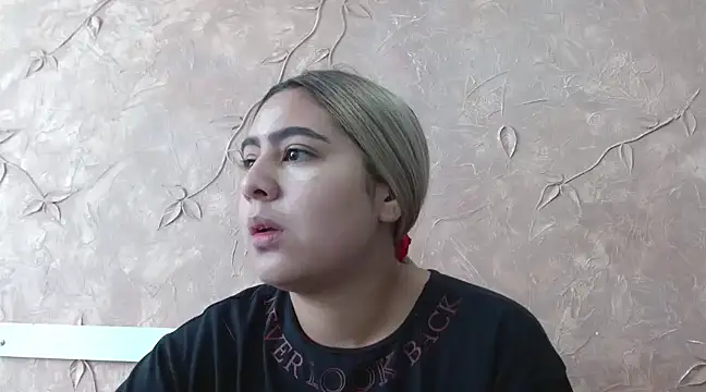 Miabonnett  online show from 01-27-25, 01:41