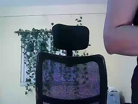 Model-Tanya online show from 02-01-26, 12:59