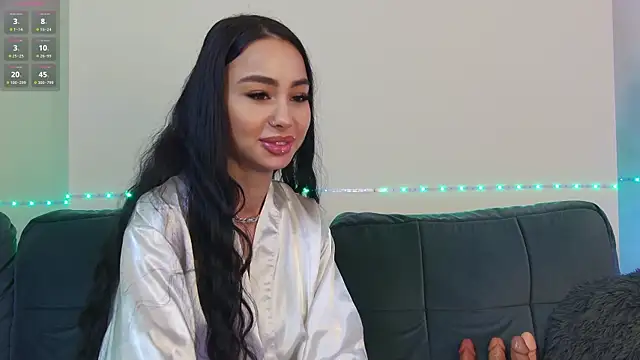 OnlyXandra online show from 12-13-24, 09:02