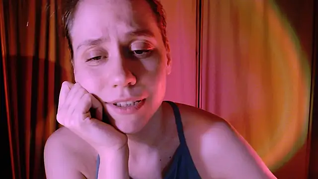 Snapshot of Malinax chatting on 01-29-25, 01:48 Malinax online show from 01-29-25, 01:48