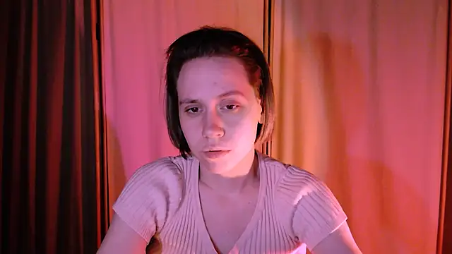 Snapshot of Malinax chatting on 03-04-25, 01:34 Malinax online show from 03-04-25, 01:34