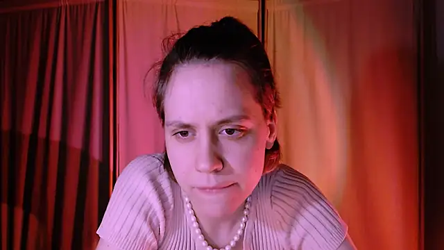 Snapshot of Malinax chatting on 03-13-25, 10:21 Malinax online show from 03-13-25, 10:21