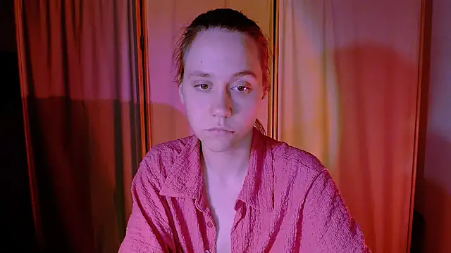 Snapshot of Malinax chatting on 09-13-25, 11:04 Malinax online show from 09-13-25, 11:04