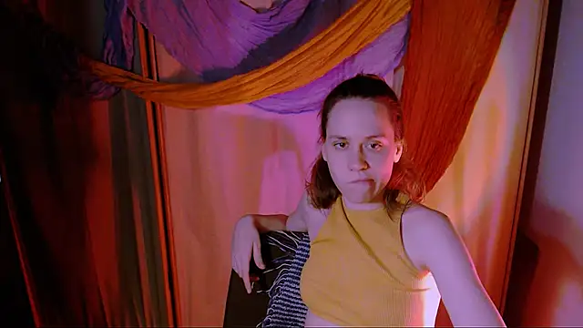 Snapshot of Malinax chatting on 11-27-25, 10:12 Malinax online show from 11-27-25, 10:12