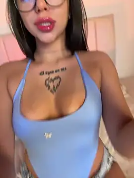 eva elifee online show from 04-10-26, 01:44