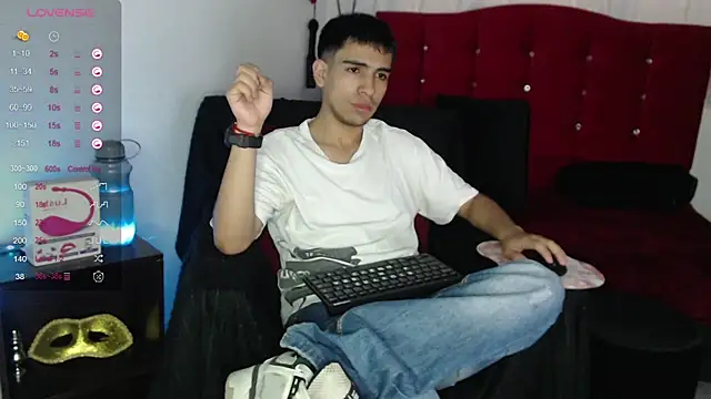 zack thunder online show from 10-05-25, 01:20