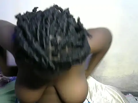 freaky belle online show from 01-11-25, 03:34