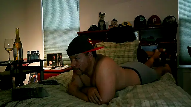 Snapshot of pimpdaddy4ever chatting on 01-21-25, 08:43 pimpdaddy4ever online show from 01-21-25, 08:43