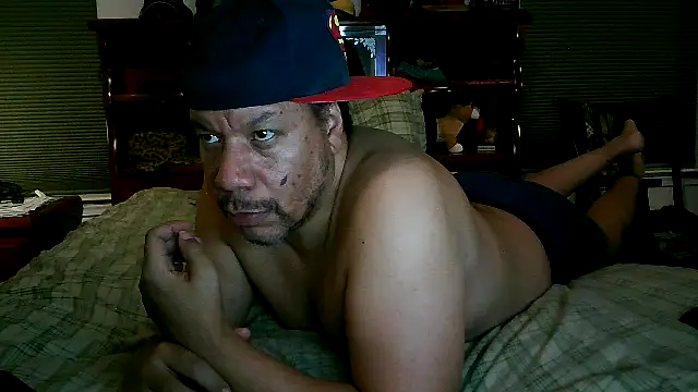Snapshot of pimpdaddy4ever chatting on 01-24-25, 12:20 pimpdaddy4ever online show from 01-24-25, 12:20