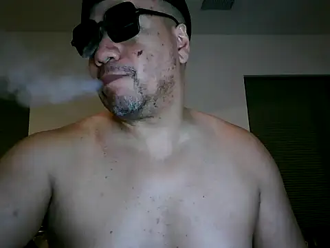 Snapshot of pimpdaddy4ever chatting on 02-01-25, 10:55 pimpdaddy4ever online show from 02-01-25, 10:55
