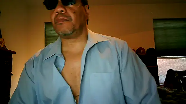 Snapshot of pimpdaddy4ever chatting on 03-10-25, 10:45 pimpdaddy4ever online show from 03-10-25, 10:45