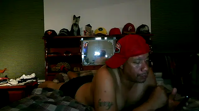 Snapshot of pimpdaddy4ever chatting on 10-17-25, 12:25 pimpdaddy4ever online show from 10-17-25, 12:25