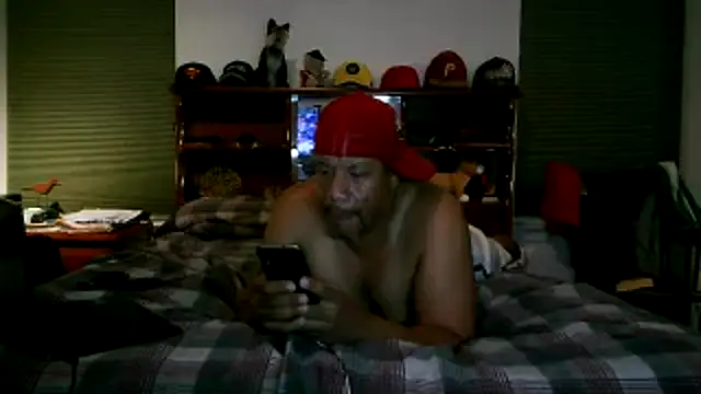 Snapshot of pimpdaddy4ever chatting on 10-23-25, 04:01 pimpdaddy4ever online show from 10-23-25, 04:01