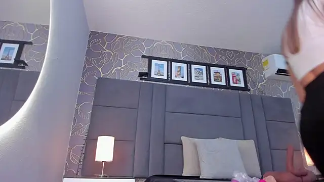 selene tylor  online show from 02-26-25, 08:22