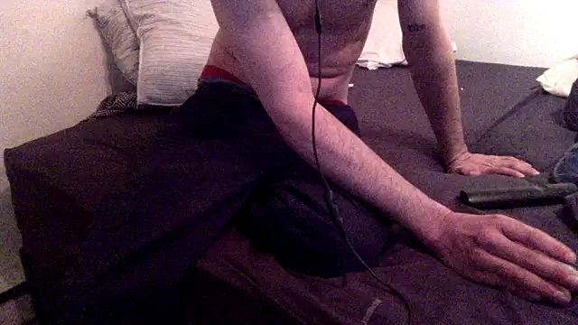 RunawayGraffiti9 online show from 04-06-26, 07:09