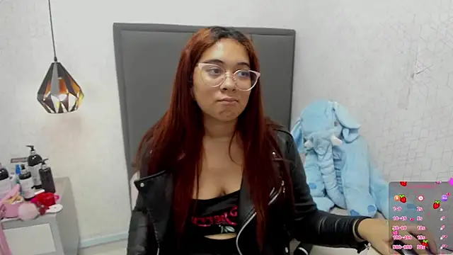 Snapshot of MADISON_ROWAN1 chatting on 03-17-25, 03:14 MADISON ROWAN1 online show from 03-17-25, 03:14