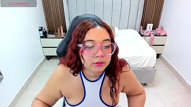 MADISON ROWAN1 online show from 07-28-26, 03:13