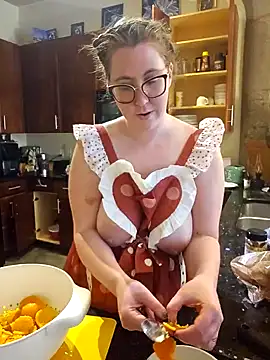 Snapshot of littlelustlamb chatting on 01-24-25, 09:37 littlelustlamb online show from 01-24-25, 09:37