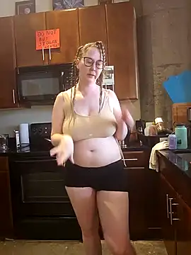 Snapshot of littlelustlamb chatting on 09-19-25, 05:02 littlelustlamb online show from 09-19-25, 05:02