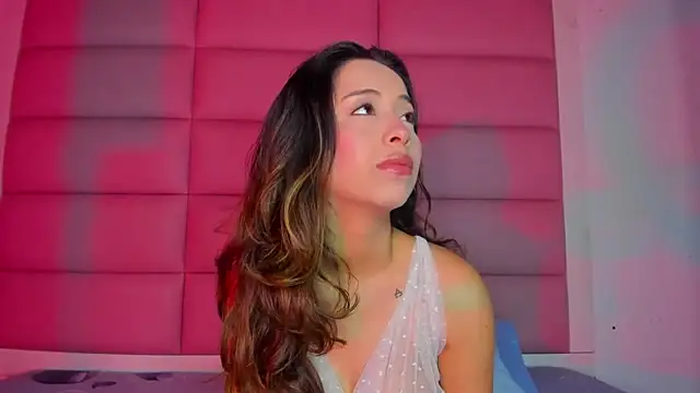 little-Emma online show from 12-05-25, 03:04