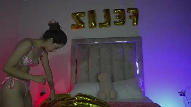 little-Emma online show from 02-22-26, 04:02