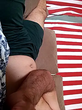 Snapshot of GJS281 chatting on 11-05-25, 04:18 GJS281 online show from 11-05-25, 04:18