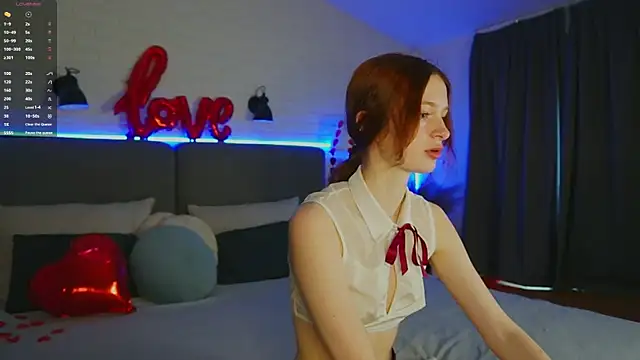 Viola  moon online show from 02-16-25, 01:05