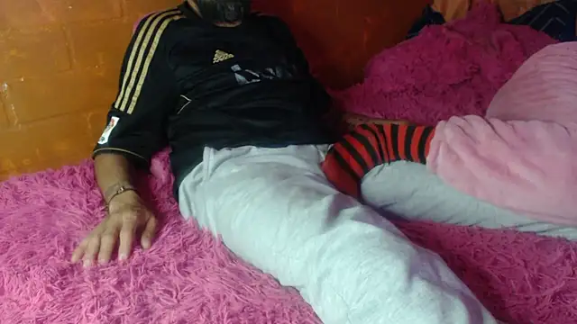 OldManAndGirlishLady online show from 03-13-25, 02:27